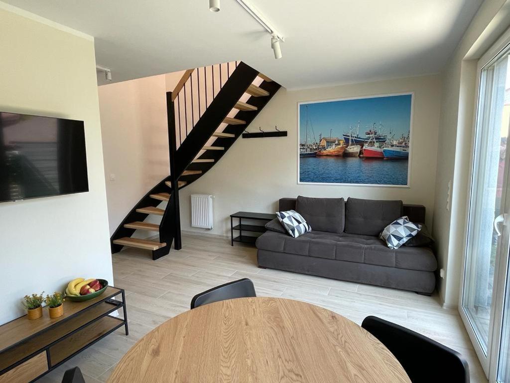 Apartamenty Przy Parku -150M Od Plazy Darłówko Exterior foto