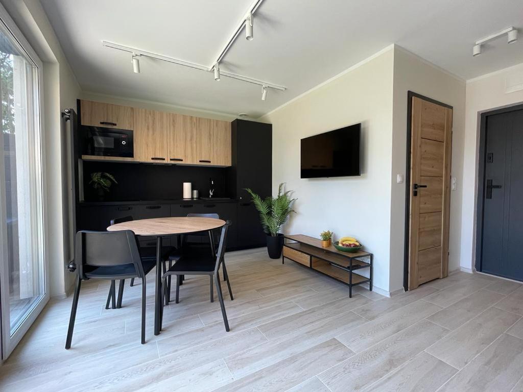 Apartamenty Przy Parku -150M Od Plazy Darłówko Exterior foto